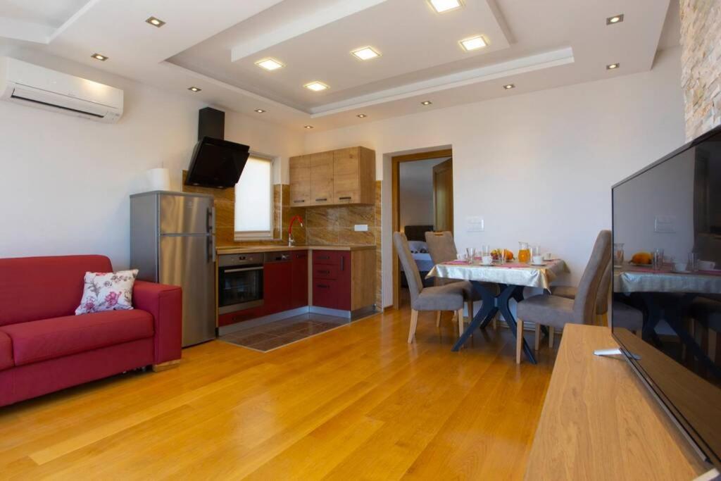 Apartments Ivica #7 Makarska Bagian luar foto