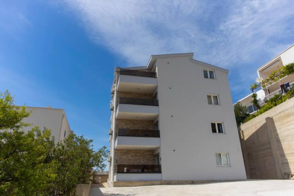 Apartments Ivica #7 Makarska Bagian luar foto